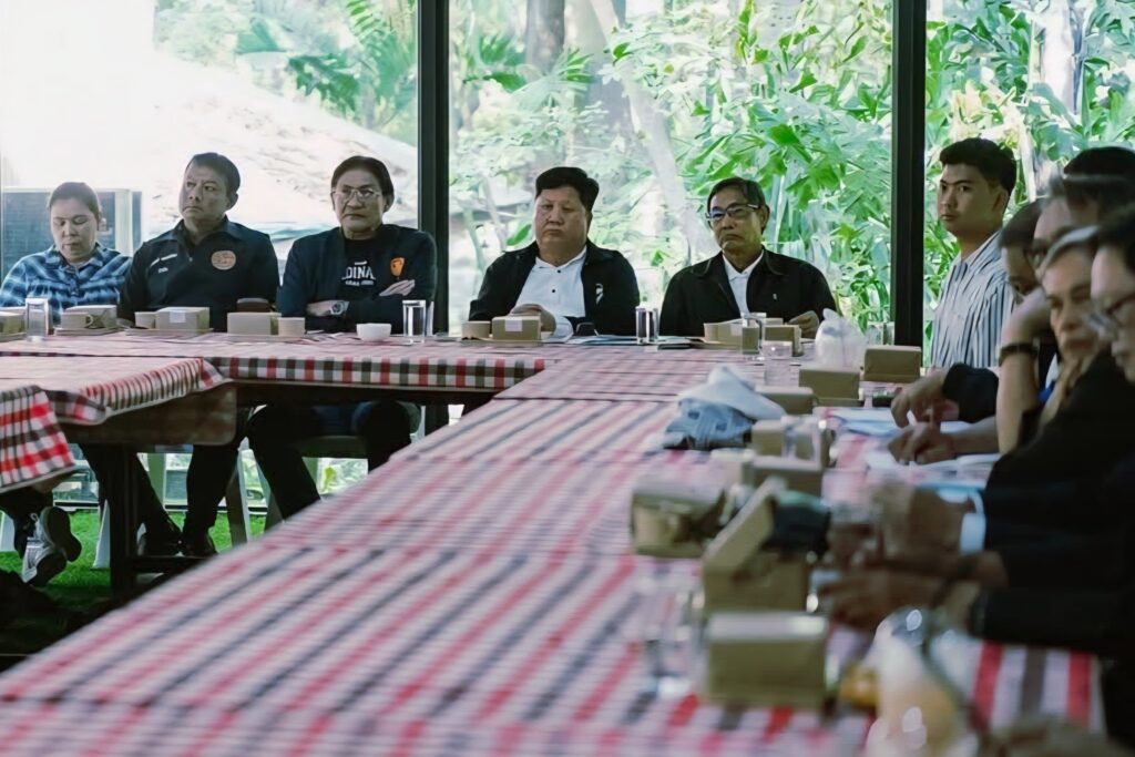 'สว.ชีวะภาพ' นำทัพ! คิกออฟ ‘สิงห์บุรี แซนบ็อกซ์’ เชื่อม ‘แม่ลา-บึงบอระเพ็ด’ ระเบียงเศรษฐกิจนิเวศแห่งใหม่” 'สว.ชีวะภาพ' นำทัพ! คิกออฟ ‘สิงห์บุรี แซนบ็อกซ์’ เชื่อม ‘แม่ลา-บึงบอระเพ็ด’ ระเบียงเศรษฐกิจนิเวศแห่งใหม่”