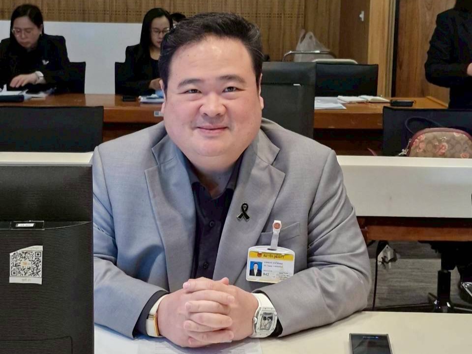 สว. แนะพักหนี้-ปล่อยกู้ฉุกเฉิน! อุ้มท่องเที่ยวใต้-ชายแดนเขมร สว. แนะพักหนี้-ปล่อยกู้ฉุกเฉิน! อุ้มท่องเที่ยวใต้-ชายแดนเขมร