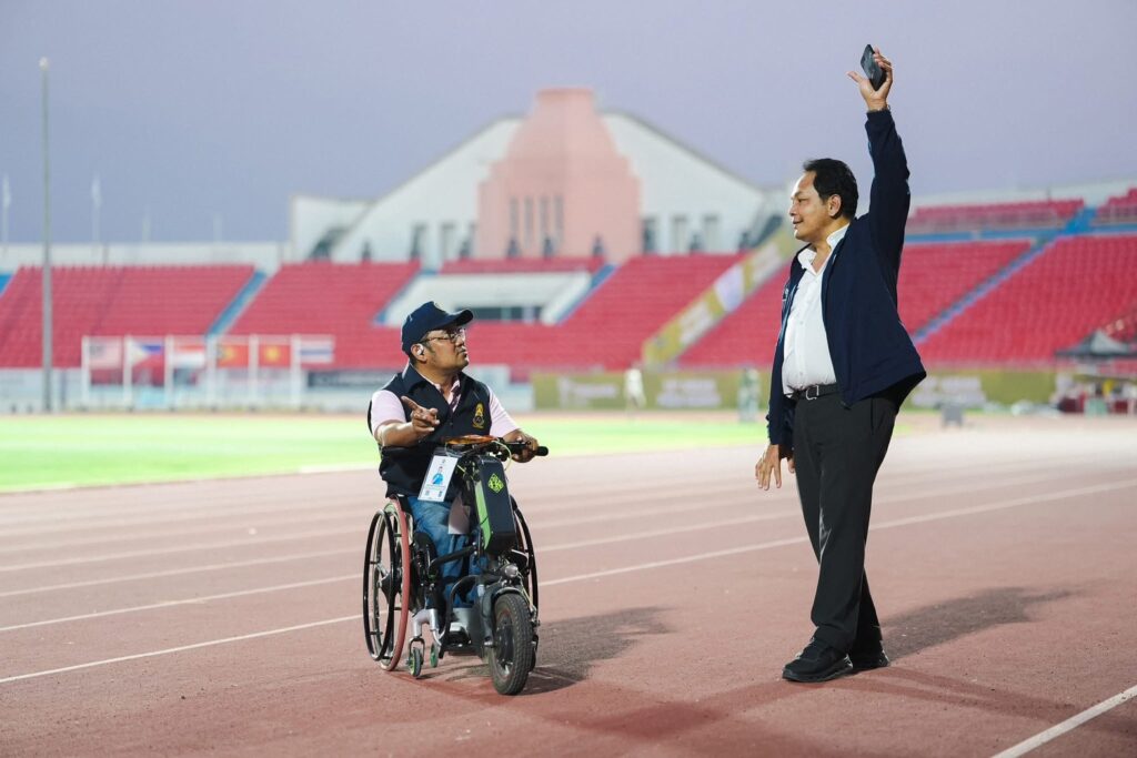 “รองต่อ”ปรีชา ลาลุน นำคณะตรวจความพร้อมสังเวียนโม้แข้งคนตาบอดรับศึกอาเซียนพาราเกมส์ 20-26 มกราคม นี้ “รองต่อ”ปรีชา ลาลุน นำคณะตรวจความพร้อมสังเวียนโม้แข้งคนตาบอดรับศึกอาเซียนพาราเกมส์ 20-26 มกราคม นี้