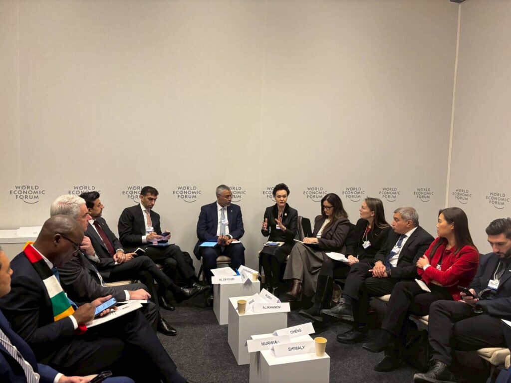 “ศุภจี”ร่วมประชุม WEF ณ เมืองดาวอส ขึ้นเวทีหารือ “Recoding Trade” ชูบทบาทไทยขับเคลื่อนการค้าโลกสู่ยุคดิจิทัลและยั่งยืน “ศุภจี”ร่วมประชุม WEF ณ เมืองดาวอส ขึ้นเวทีหารือ “Recoding Trade” ชูบทบาทไทยขับเคลื่อนการค้าโลกสู่ยุคดิจิทัลและยั่งยืน