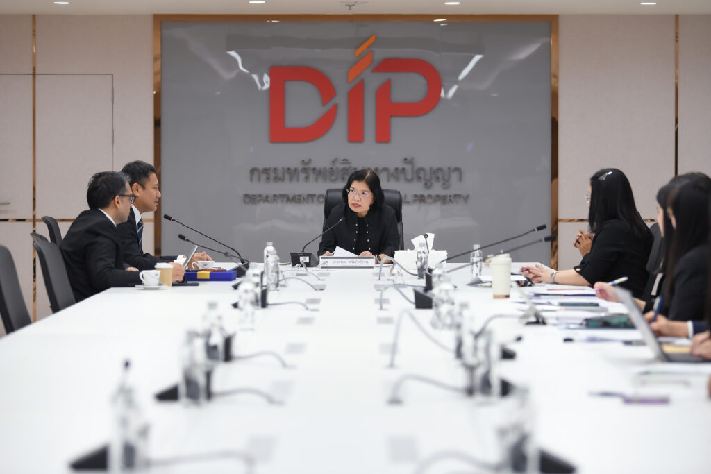 กรมทรัพย์สินทางปัญญา เดินหน้าความร่วมมือ THAC ยกระดับกระบวนการระงับข้อพิพาทด้านทรัพย์สินทางปัญญา ให้ทันสมัย ได้มาตรฐานสากล กรมทรัพย์สินทางปัญญา เดินหน้าความร่วมมือ THAC ยกระดับกระบวนการระงับข้อพิพาทด้านทรัพย์สินทางปัญญา ให้ทันสมัย ได้มาตรฐานสากล