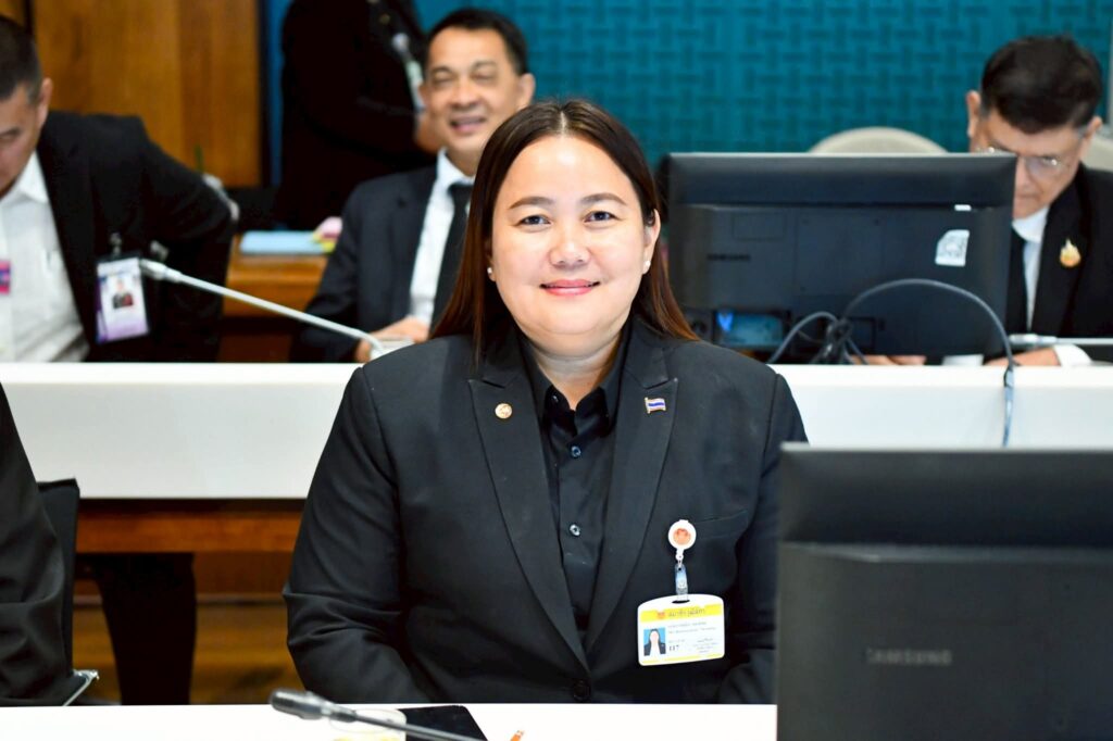 กมธ.สิ่งแวดล้อม วุฒิสภา จ่อเช็คบิล "ตัวการใหญ่" เซ็นเบิกมั่ว 2.2 พันล้าน สางปมกองทุนสิ่งแวดล้อม จับพิรุธเบิกวันเดียวเกือบ 500 ล้าน กมธ.สิ่งแวดล้อม วุฒิสภา จ่อเช็คบิล "ตัวการใหญ่" เซ็นเบิกมั่ว 2.2 พันล้าน สางปมกองทุนสิ่งแวดล้อม จับพิรุธเบิกวันเดียวเกือบ 500 ล้าน