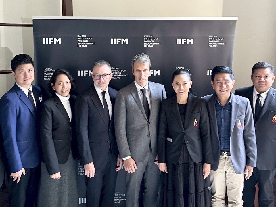 สร้างบัณฑิตแฟชั่นยุคใหม่ SSRU ลงนามพันธมิตรอิตาลี IIFM เปิดประสบการณ์เรียนรู้แบรนด์ชั้นนำโลก สร้างบัณฑิตแฟชั่นยุคใหม่ SSRU ลงนามพันธมิตรอิตาลี IIFM เปิดประสบการณ์เรียนรู้แบรนด์ชั้นนำโลก