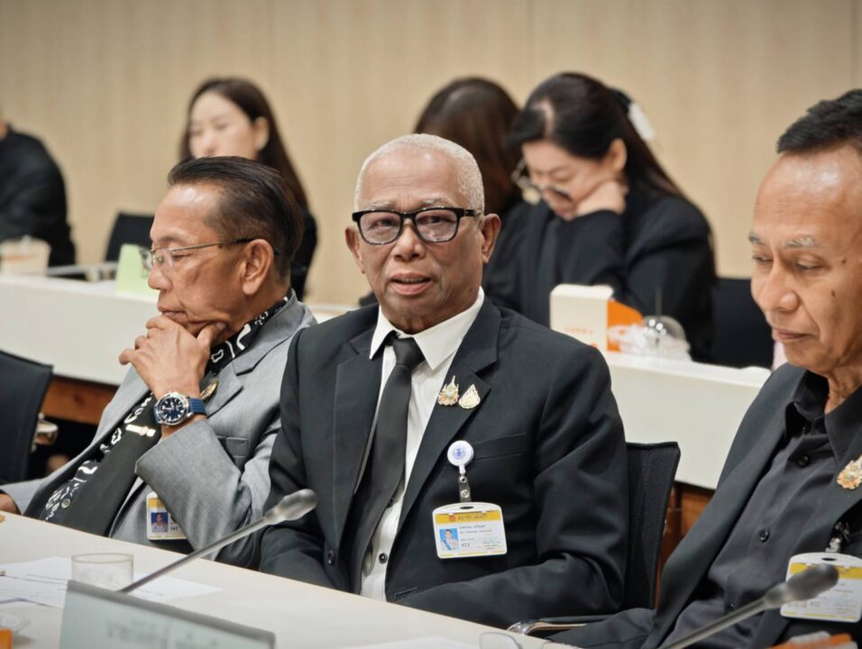 "สว.ชีวะภาพ" ฉะยับ!สปก.เปลี่ยนมืออัพราคารีสอร์ท วอนรัฐบาลใหม่จับ 2 กระทรวง "เกษตร-ทรัพยากร" บูรณาการทำงาน "สว.ชีวะภาพ" ฉะยับ!สปก.เปลี่ยนมืออัพราคารีสอร์ท วอนรัฐบาลใหม่จับ 2 กระทรวง "เกษตร-ทรัพยากร" บูรณาการทำงาน