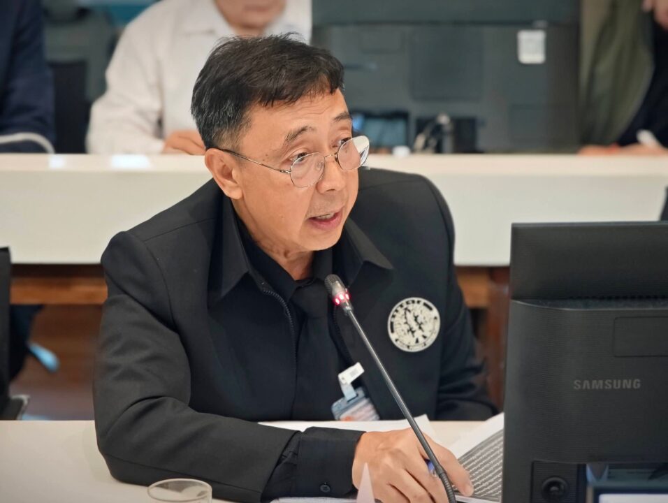 'สว.ชีวะภาพ' หวังพึ่งศาลปกครองเบรกนายทุนฮุบป่าระนอง 2 พันไร่ ฉะแก๊งตัดไม้เหิมทำ 'ป่าแหว่ง' สูญกว่าพันล้าน! 'สว.ชีวะภาพ' หวังพึ่งศาลปกครองเบรกนายทุนฮุบป่าระนอง 2 พันไร่ ฉะแก๊งตัดไม้เหิมทำ 'ป่าแหว่ง' สูญกว่าพันล้าน!