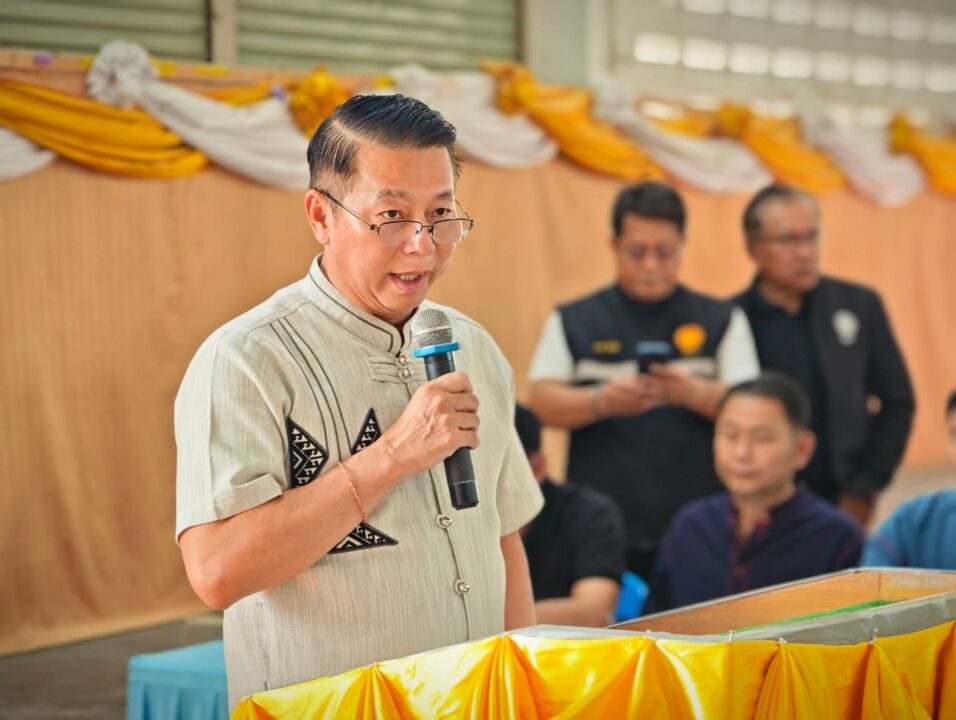 "ชีวะภาพ" นำทัพสว.พบปชช.ภาคกลางตอนบน "อมร-อัครวินท์" สว.ชัยนาท ผนึกกำลังแก้น้ำแล้ง "ชีวะภาพ" นำทัพสว.พบปชช.ภาคกลางตอนบน "อมร-อัครวินท์" สว.ชัยนาท ผนึกกำลังแก้น้ำแล้ง