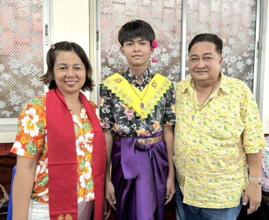 อลังการสงกรานต์มอญหนองจอก! จัดเต็ม 5 วัน 5 คืน ฉลองสมโภช "โบสถ์ไม้สักทอง" 100 ปี มรดกภูมิปัญญาชาวคลอง 14 อลังการสงกรานต์มอญหนองจอก! จัดเต็ม 5 วัน 5 คืน ฉลองสมโภช "โบสถ์ไม้สักทอง" 100 ปี มรดกภูมิปัญญาชาวคลอง 14