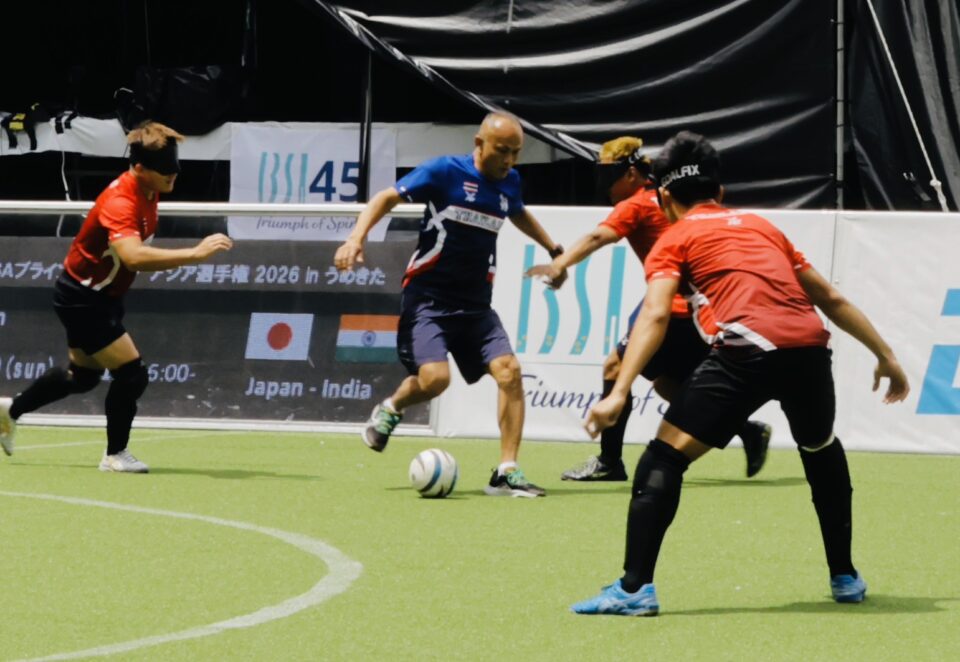 แข้งตาบอดเลือดใหม่ พร้อมดวลมังกรจีน "โค้ชมาร์เกซ" ชูหัวใจมวยไทย หวังสร้างประวัติศาสตร์เก็บตั๋วพาราลิมปิก 2028 แข้งตาบอดเลือดใหม่ พร้อมดวลมังกรจีน "โค้ชมาร์เกซ" ชูหัวใจมวยไทย หวังสร้างประวัติศาสตร์เก็บตั๋วพาราลิมปิก 2028