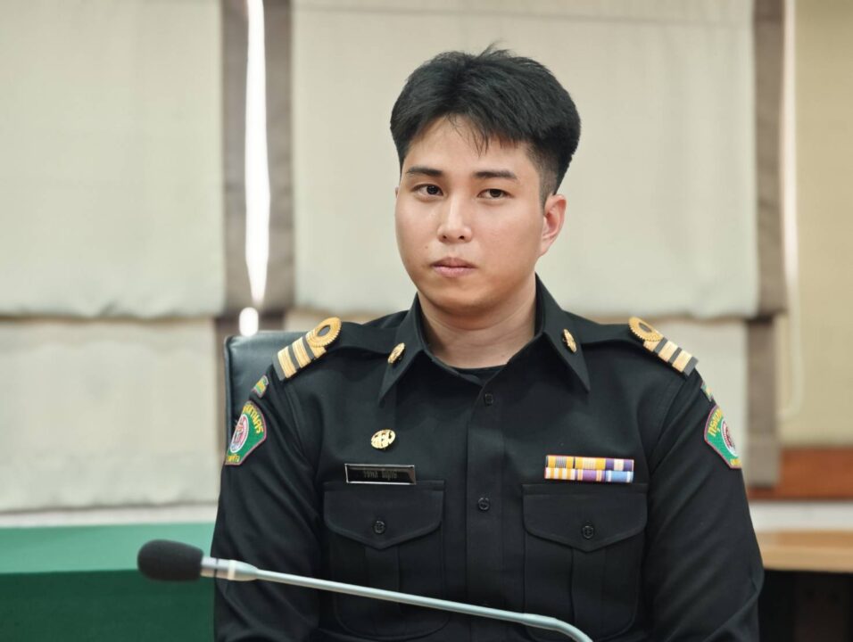 ผวาแฟร์กระหึ่ม 17 วัน! ชาวบ้านโวยทำป่วยติดเตียงไม่ได้นอน "ผอ.คลองสามวา" งัด กม.คุมเข้ม ผวาแฟร์กระหึ่ม 17 วัน! ชาวบ้านโวยทำป่วยติดเตียงไม่ได้นอน "ผอ.คลองสามวา" งัด กม.คุมเข้ม