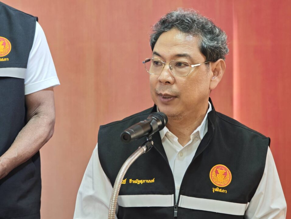 "ดร.ณัฏฐ์" สานฝันเด็กเก่งขาดทุนทรัพย์ มอบทุน มทร.สุวรรณภูมิ ลั่นต้องเติม "ธรรมาภิบาล" "ดร.ณัฏฐ์" สานฝันเด็กเก่งขาดทุนทรัพย์ มอบทุน มทร.สุวรรณภูมิ ลั่นต้องเติม "ธรรมาภิบาล"