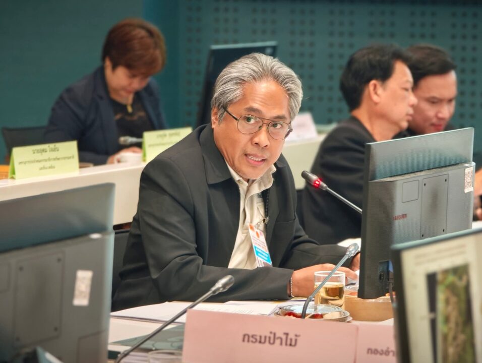 "ชีวะภาพ" เดือดรุกป่าระนองยืดเยื้อ 8 ปี จี้ถอน น.ส.3 ก.ทับอ่าวจาก-เขาปากเตรียม อึ้งทั่วประเทศมีอีก 9.5 หมื่นแปลงต้องตรวจสอบ "ชีวะภาพ" เดือดรุกป่าระนองยืดเยื้อ 8 ปี จี้ถอน น.ส.3 ก.ทับอ่าวจาก-เขาปากเตรียม อึ้งทั่วประเทศมีอีก 9.5 หมื่นแปลงต้องตรวจสอบ