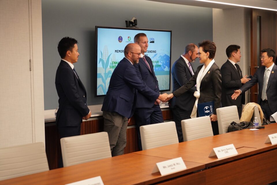 “ศุภจี” ร่วมทีมไทยแลนด์ เยือนสหรัฐฯ เข้าร่วม SelectUSA 2026 พร้อมหารือภาครัฐ–เอกชนสหรัฐฯ เดินหน้าขยายการค้าและการลงทุนไทย–สหรัฐฯ “ศุภจี” ร่วมทีมไทยแลนด์ เยือนสหรัฐฯ เข้าร่วม SelectUSA 2026 พร้อมหารือภาครัฐ–เอกชนสหรัฐฯ เดินหน้าขยายการค้าและการลงทุนไทย–สหรัฐฯ