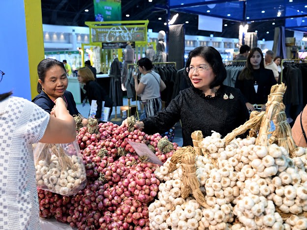 กรมทรัพย์สินทางปัญญา ยกขบวนสินค้า GI ร่วมงาน OTOP Midyear 2026 กรมทรัพย์สินทางปัญญา ยกขบวนสินค้า GI ร่วมงาน OTOP Midyear 2026