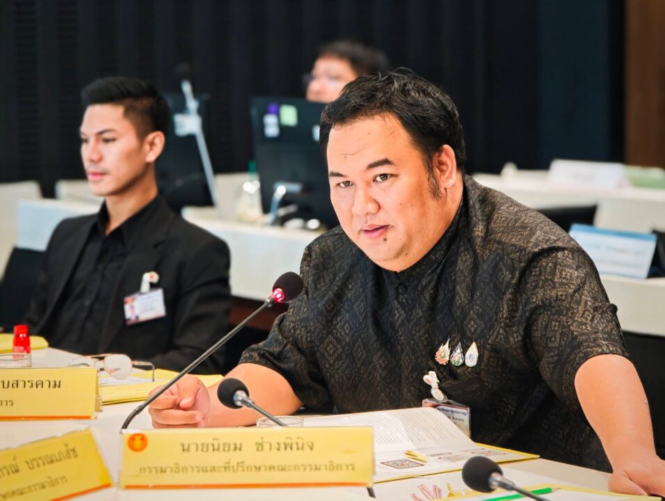"สัมฤทธิ์" ห่วงทุเรียนไทยถูกจีนตีกลับ ลุยผลักดันจัดระเบียบล้ง-ดึงงบ 300 ล้าน ซับน้ำตาชาวสวน "สัมฤทธิ์" ห่วงทุเรียนไทยถูกจีนตีกลับ ลุยผลักดันจัดระเบียบล้ง-ดึงงบ 300 ล้าน ซับน้ำตาชาวสวน