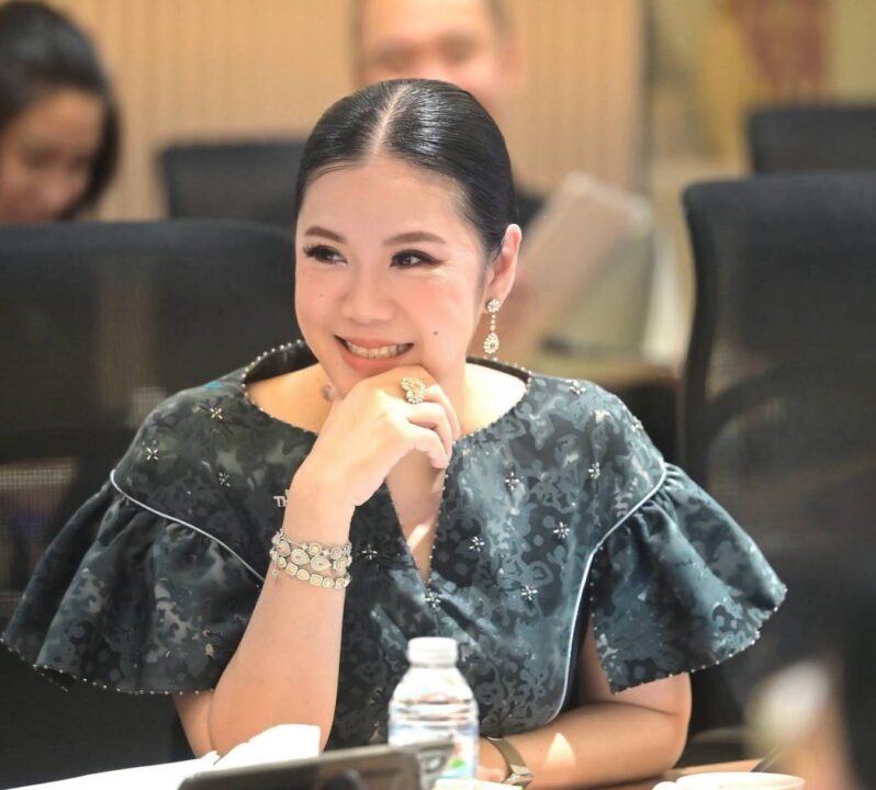 “วีระศักดิ์ โควสุรัตน์” ระดมสมองขับเคลื่อนไทยสู่ Wellness Economy จาก “แหล่งพักผ่อน” สู่ “ที่พักพิงของโลก” เน้นสุขภาพ การแพทย์ ภูมิปัญญาไทย ธรรมชาติ และการท่องเที่ยวคุณภาพสูง “วีระศักดิ์ โควสุรัตน์” ระดมสมองขับเคลื่อนไทยสู่ Wellness Economy จาก “แหล่งพักผ่อน” สู่ “ที่พักพิงของโลก” เน้นสุขภาพ การแพทย์ ภูมิปัญญาไทย ธรรมชาติ และการท่องเที่ยวคุณภาพสูง