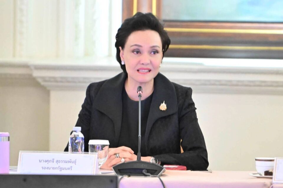 “ศุภจี” ตั้ง 4 คณะทำงาน ดันการค้า–ท่องเที่ยว–เกษตร–SMEs เชื่อมเศรษฐกิจไทยทั้งระบบเร่ง Quick Big Win เห็นผลด่วนใน 6 เดือน–1 ปี พร้อมเร่งปลดล็อกกฎระเบียบวาง Big Win เห็นผลใน 2-4 ปี เพิ่มขีดความสามารถแข่งขันประเทศ “ศุภจี” ตั้ง 4 คณะทำงาน ดันการค้า–ท่องเที่ยว–เกษตร–SMEs เชื่อมเศรษฐกิจไทยทั้งระบบเร่ง Quick Big Win เห็นผลด่วนใน 6 เดือน–1 ปี พร้อมเร่งปลดล็อกกฎระเบียบวาง Big Win เห็นผลใน 2-4 ปี เพิ่มขีดความสามารถแข่งขันประเทศ