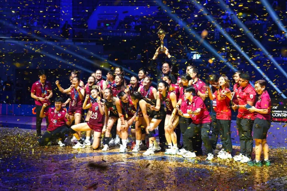 ทัพนักตบสาวไทย ชนะ จีน 3 – 2 เซต คว้าแชมป์เอเชีย 2026 พร้อมสร้างประวัติศาสตร์คว้าตั๋วไปลุยโอลิมปิก ที่สหรัฐอเมริกา