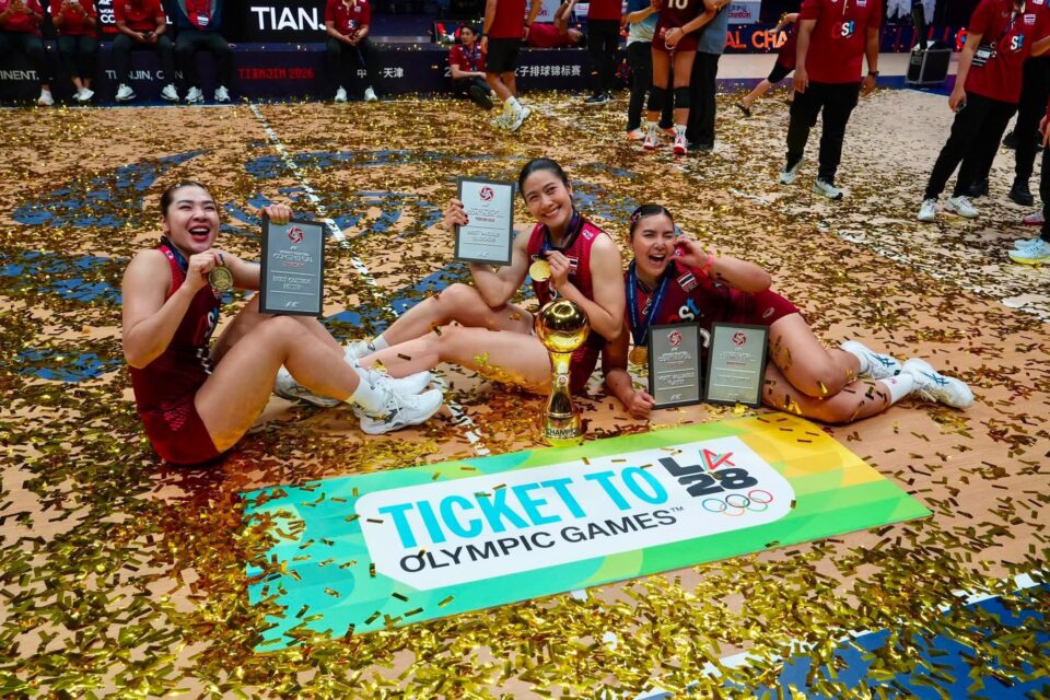 ทัพนักตบสาวไทย ชนะ จีน 3 - 2 เซต คว้าแชมป์เอเชีย 2026 พร้อมสร้างประวัติศาสตร์คว้าตั๋วไปลุยโอลิมปิก ที่สหรัฐอเมริกา ทัพนักตบสาวไทย ชนะ จีน 3 - 2 เซต คว้าแชมป์เอเชีย 2026 พร้อมสร้างประวัติศาสตร์คว้าตั๋วไปลุยโอลิมปิก ที่สหรัฐอเมริกา